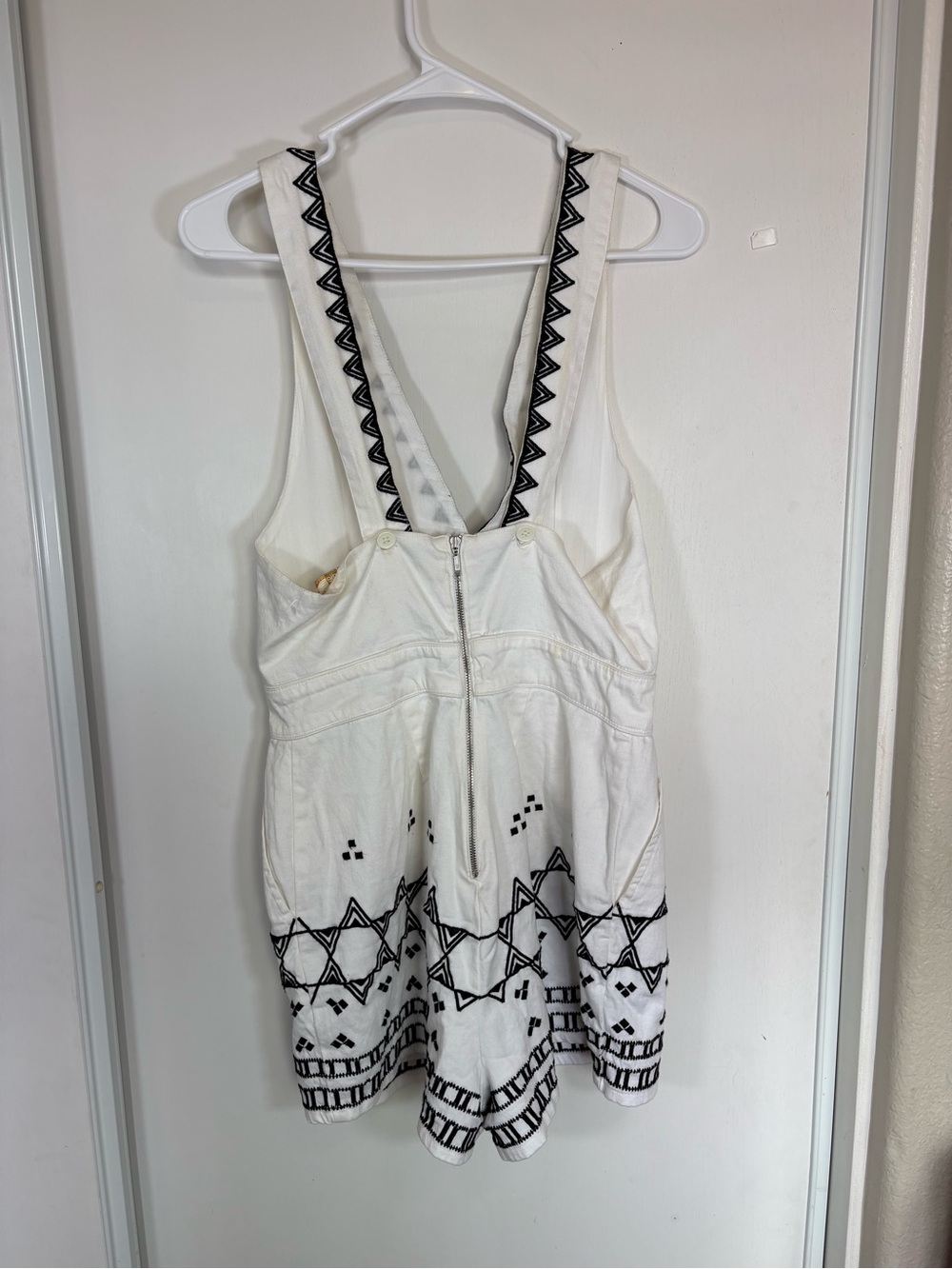 NWT Maje Ika White Black Embroidered Romper Size 40 - Picture 5 of 8